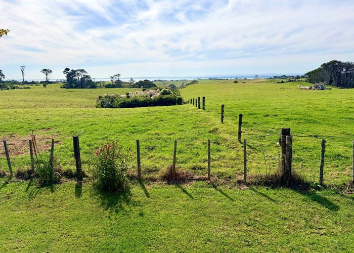  at 2160 Awhitu Road, Pollok, Franklin, Auckland
