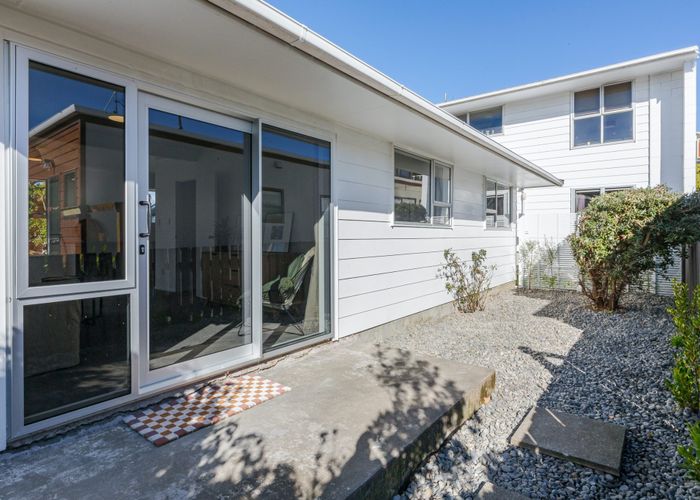  at 1/3 School Road, Plimmerton, Porirua