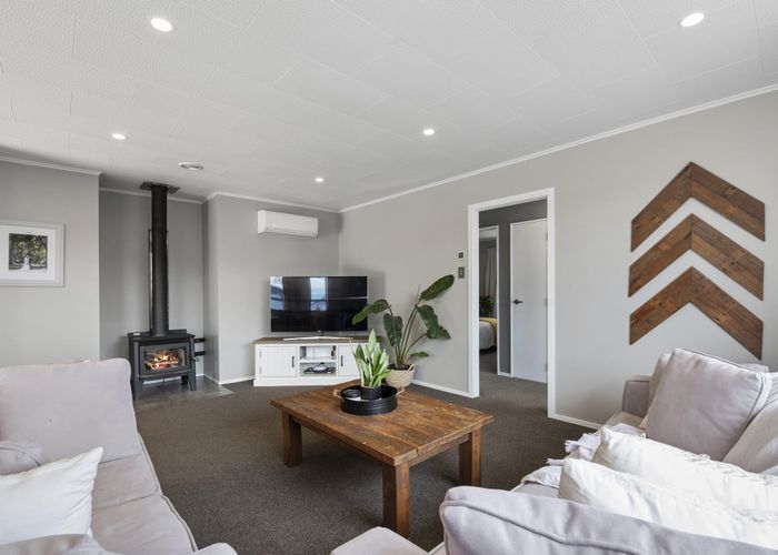  at 54 Barnard Road, Fairy Springs, Rotorua