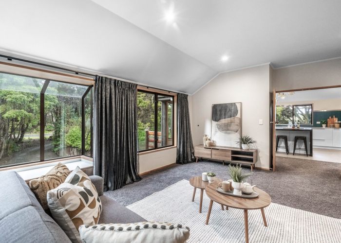  at 50 Huruhuru Road, Otatara