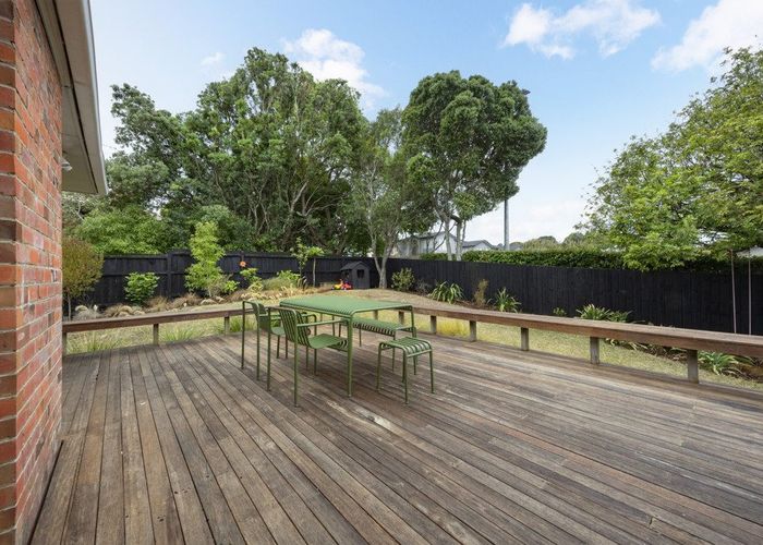  at 76 Queenstown Road, Onehunga, Auckland