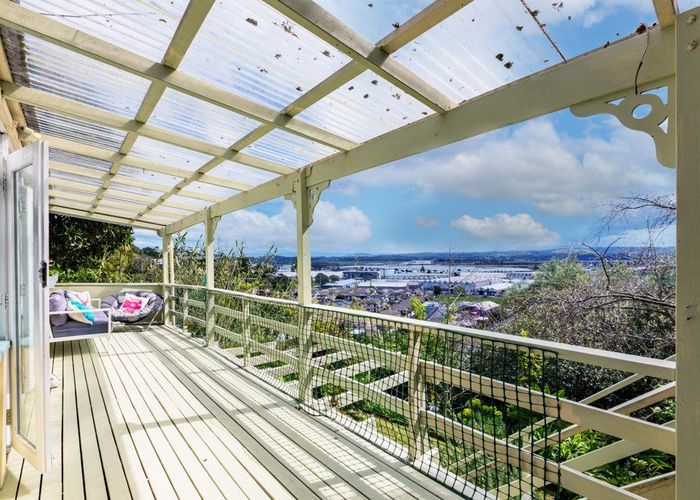 Recently sold 3 Denholm Road, Hospital Hill, Napier homes.co.nz