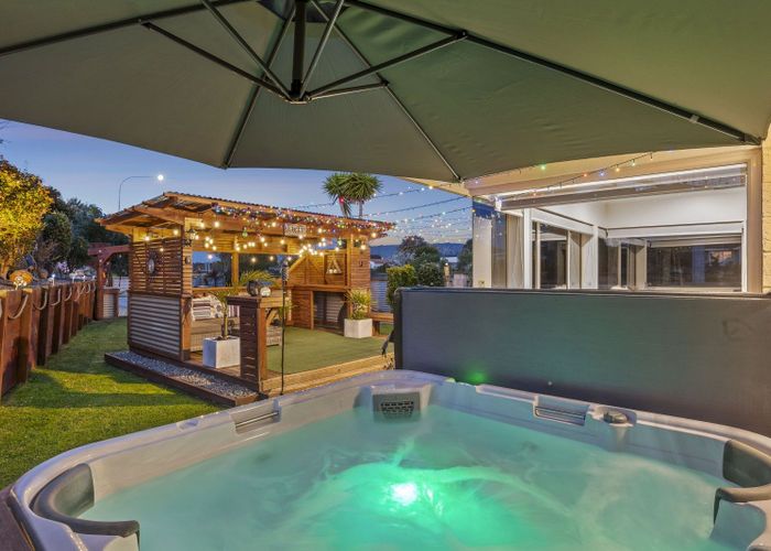  at 170 Guildford Drive, Paraparaumu Beach, Paraparaumu