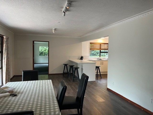  at 5 Broadfell Avenue, Avonhead, Christchurch City, Canterbury