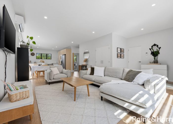  at 19B Standage Lane, Kelston, Waitakere City, Auckland