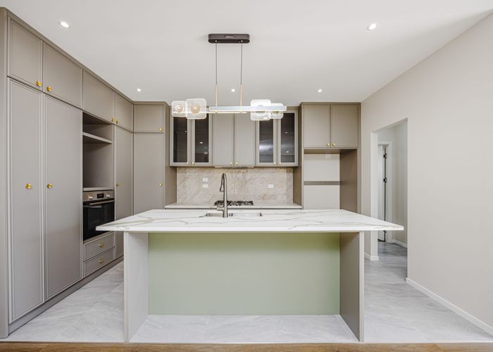  at 27 Hauhake Road, Flat Bush, Manukau City, Auckland