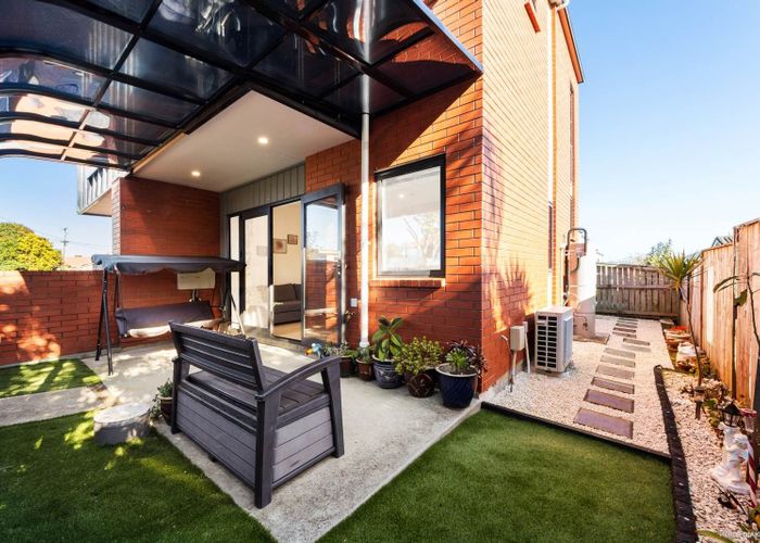  at 1/87 Astley Avenue, New Lynn, Waitakere City, Auckland