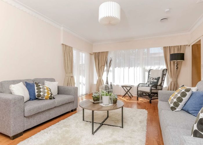  at 96 Barrack Road, Mount Wellington, Auckland