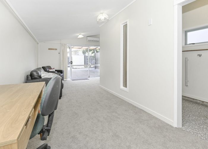  at 1001A Beatty Street, Mayfair, Hastings