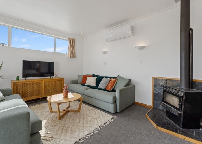  at 41 Queens Road, Glen Avon, New Plymouth