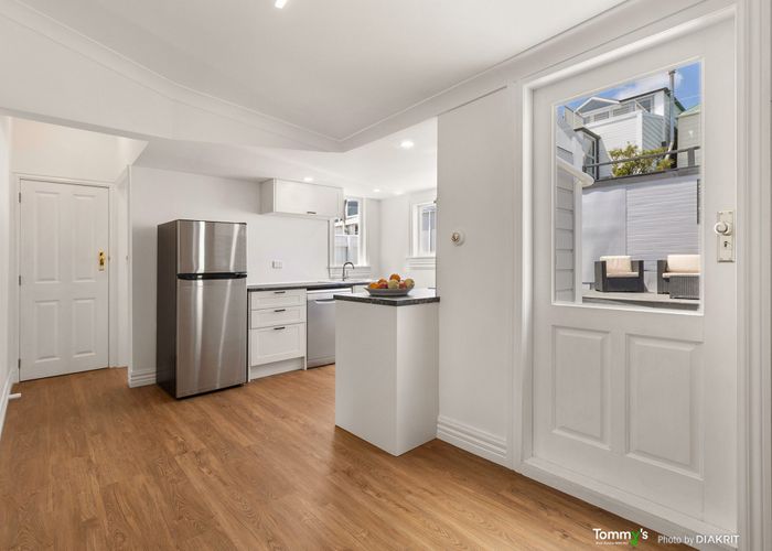  at 2 Prince Street, Mount Victoria, Wellington