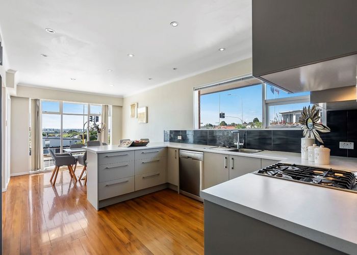  at 342 Te Atatu Road, Te Atatu South, Auckland