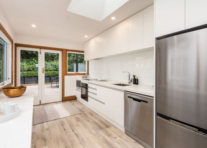  at 30 Erin Street, Roslyn, Dunedin