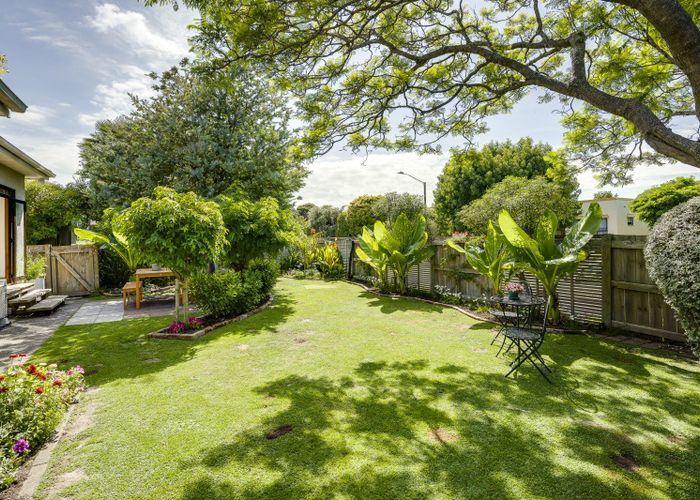  at 5 Flanders Avenue, Onekawa, Napier