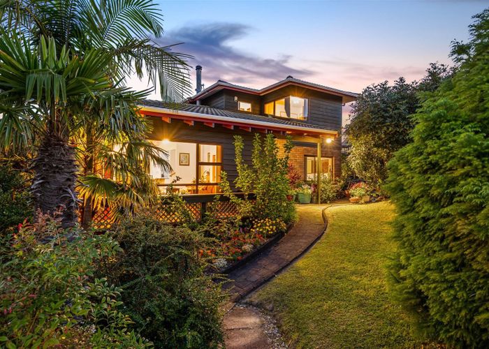  at 1/181 Luckens Road, West Harbour, Auckland