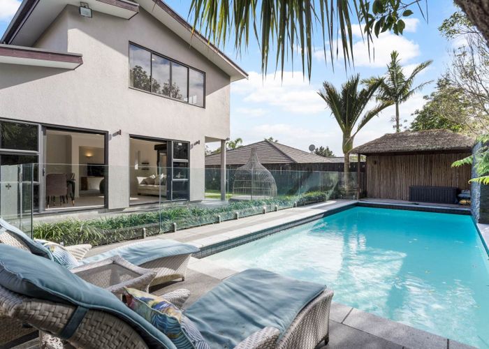  at 15 Twin Court, Albany, Auckland