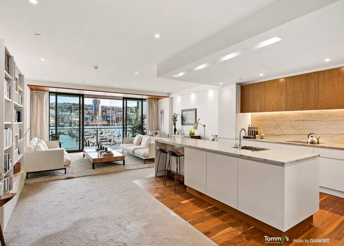  at 2C/2 Clyde Quay Wharf, Te Aro, Wellington