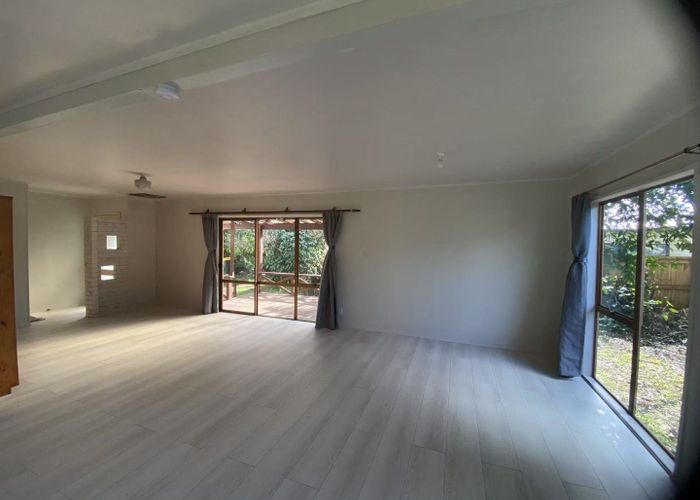  at 7 Adel Place, Weymouth, Manukau City, Auckland