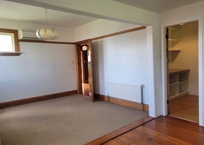  at 221 Hampden Street, Hokitika