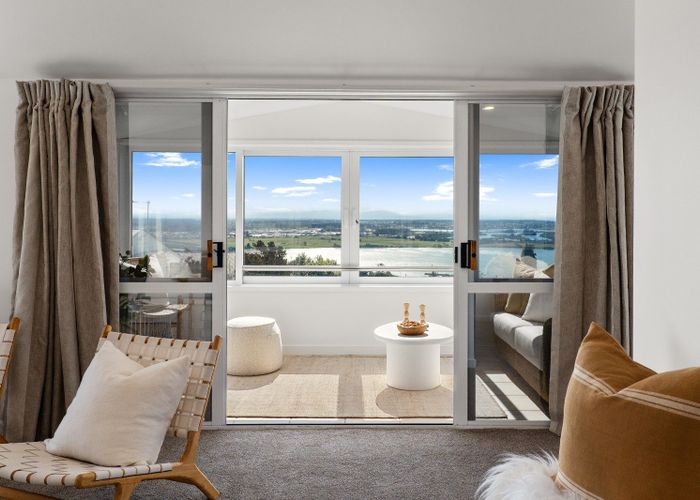  at 2/79 Cannon Hill Crescent, Mount Pleasant, Christchurch City, Canterbury
