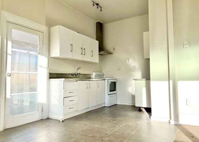  at 82 Walmsley Road, Otahuhu, Auckland City, Auckland
