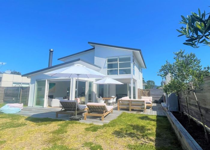  at 148 Sands Crescent, Matarangi