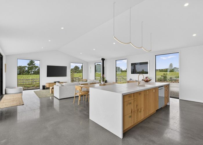  at 589 Kent Road, Egmont Village, New Plymouth, Taranaki