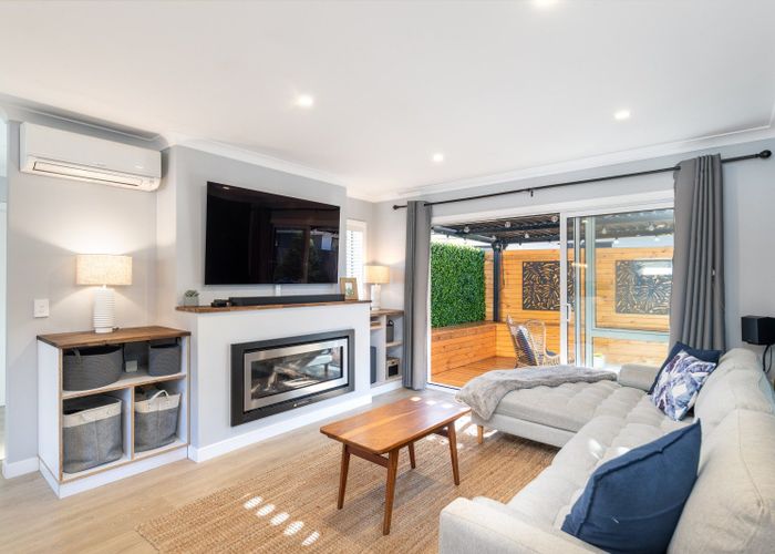  at 15 Salisbury Crescent, Wallaceville, Upper Hutt, Wellington