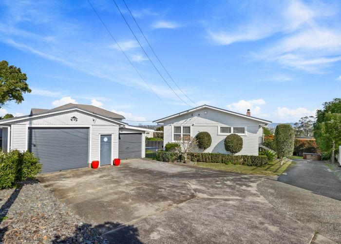  at 6 Jenner Place, Avondale, Auckland