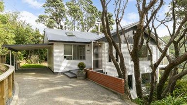  at 208 Barnard Street, Wadestown, Wellington