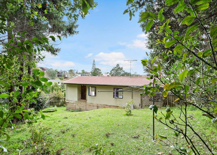  at 40 Finn Place, Totara Vale, North Shore City, Auckland