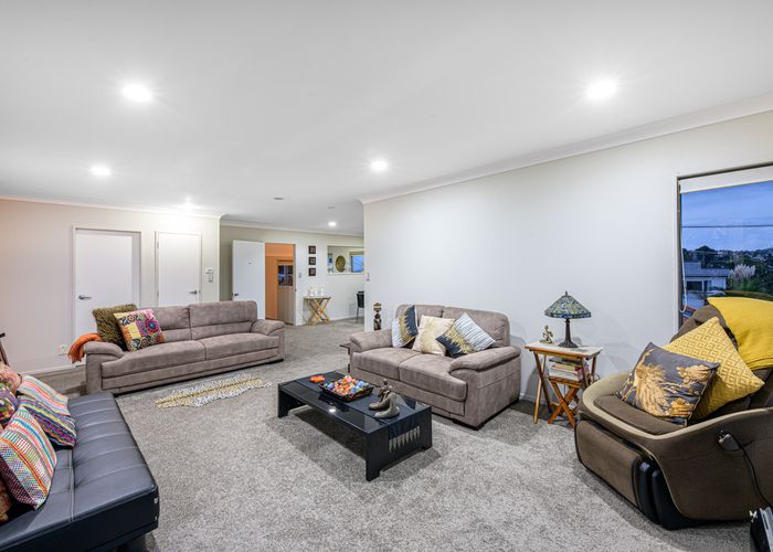  at 9A Hoskins Avenue, Hillsborough, Auckland