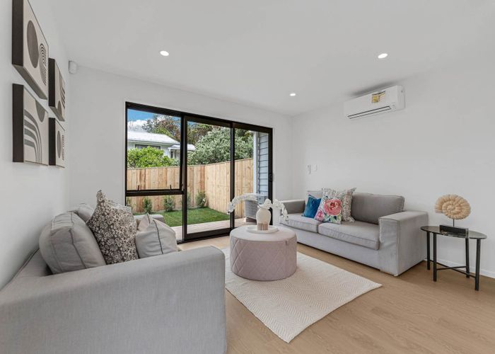  at 6/31 Sheridan Drive, New Lynn, Waitakere City, Auckland