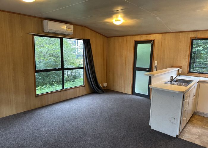  at 190a Lake Road, Northcote, North Shore City, Auckland