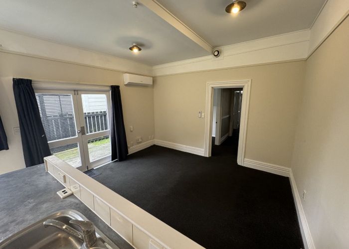  at 2b Russell Terrace, Newtown, Wellington, Wellington