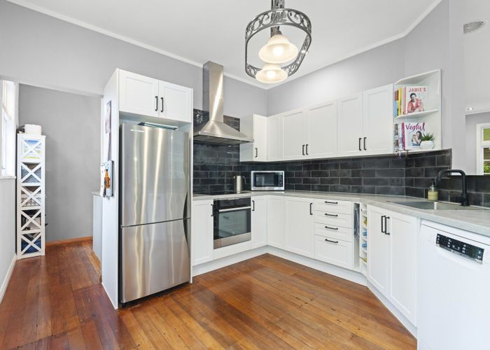  at 14 Springtime Crescent, Stanmore Bay, Rodney, Auckland