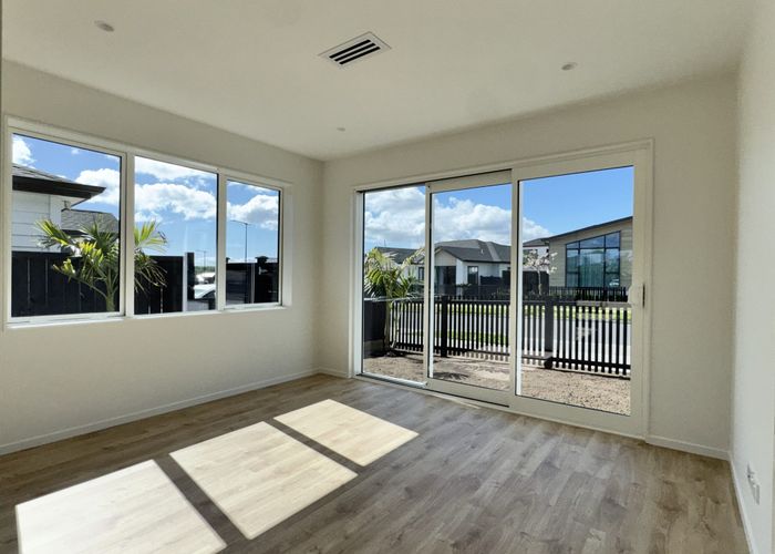  at 45 Tipu Crescent, Milldale, Rodney, Auckland