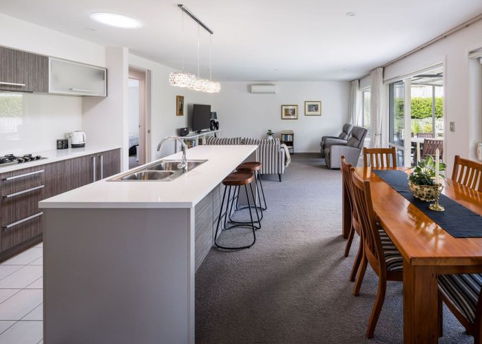  at 90 Te Huia Drive, Flagstaff, Hamilton