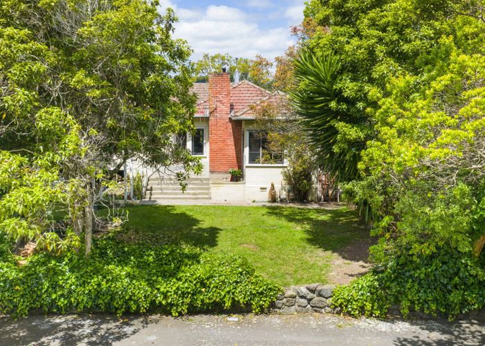  at 5 Montgomery Terrace, Hokowhitu, Palmerston North, Manawatu / Whanganui