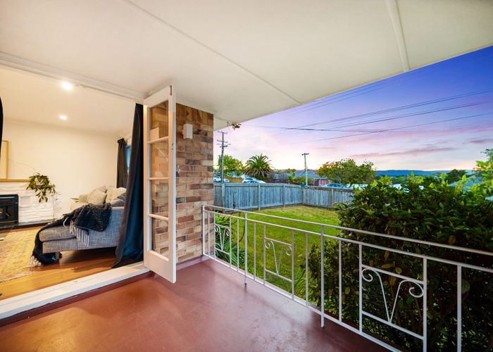  at 110 Rosier Road, Glen Eden, Waitakere City, Auckland