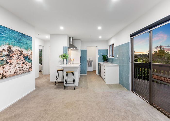  at 1/57 Aeroview Drive, Beach Haven, North Shore City, Auckland