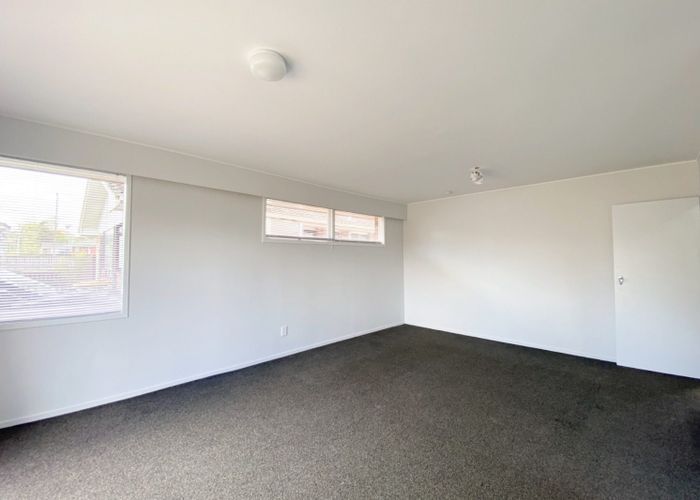  at 2/1 Hill Road, Papatoetoe, Manukau City, Auckland