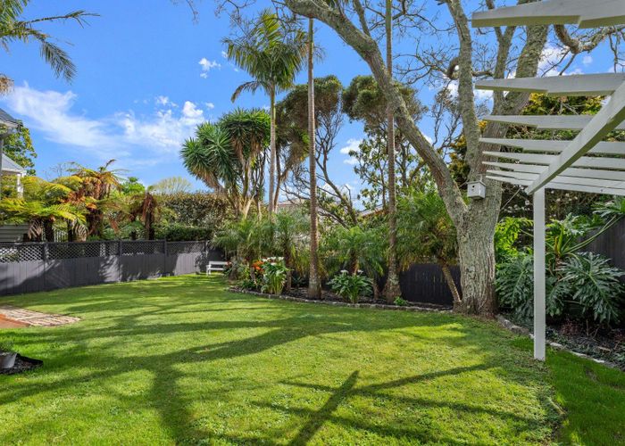  at 77 Marsden Avenue, Mount Eden, Auckland City, Auckland