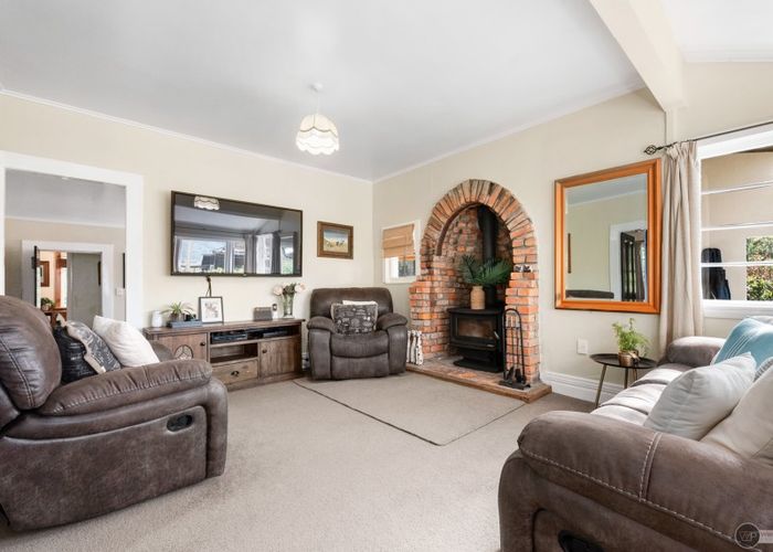  at 1044 Coast Road, Wainuiomata Coast, Lower Hutt