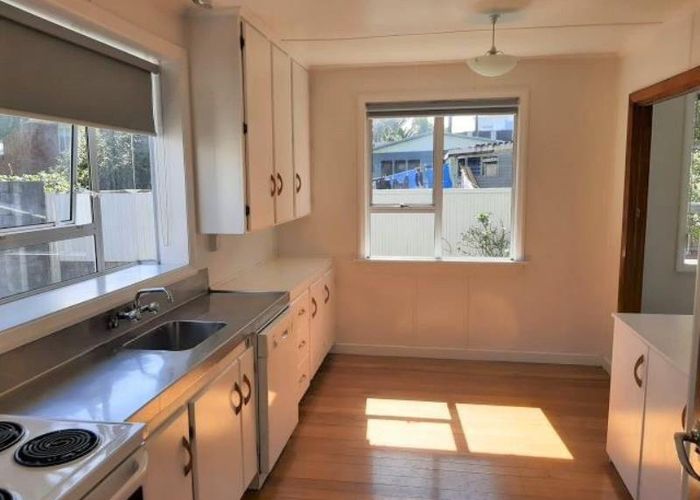  at 98 Mangorei Road, Strandon, New Plymouth, Taranaki