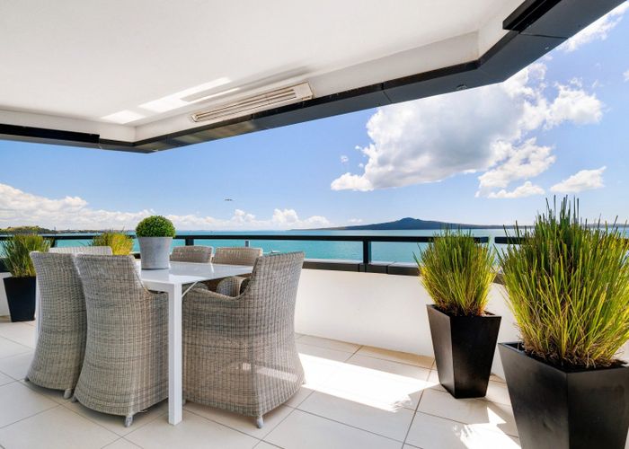  at 4/165 Tamaki Drive, Kohimarama, Auckland City, Auckland