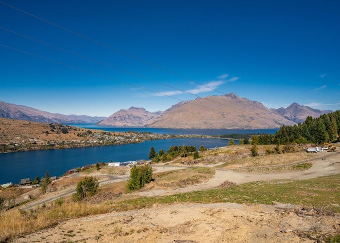  at Silver Creek, Town Centre, Queenstown-Lakes, Otago