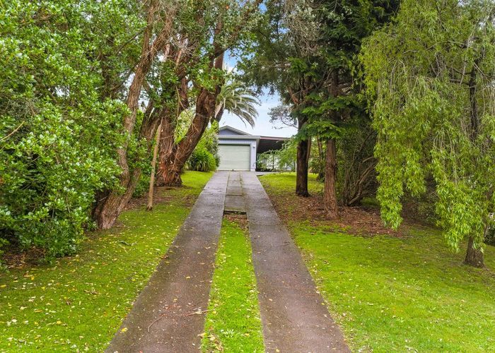  at 27 Clunie Avenue, Raumati South, Kapiti Coast, Wellington