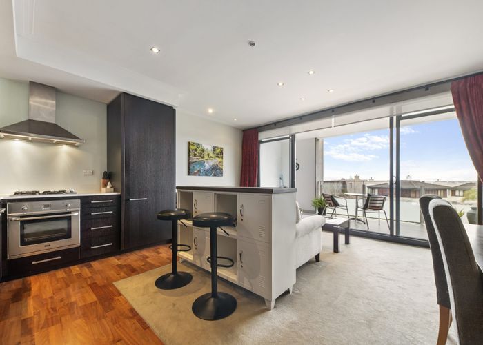  at 2C/24 James Cook Crescent, Remuera, Auckland City, Auckland