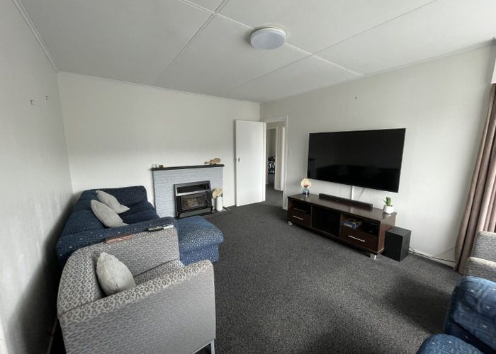 at 2 Meremere Street, Wainuiomata, Lower Hutt